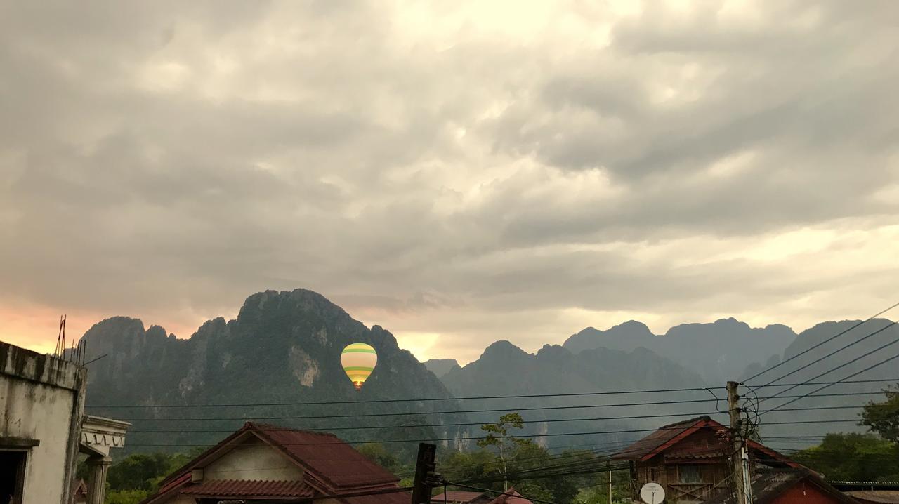 Nice View Guesthouse Vang Vieng Exterior foto